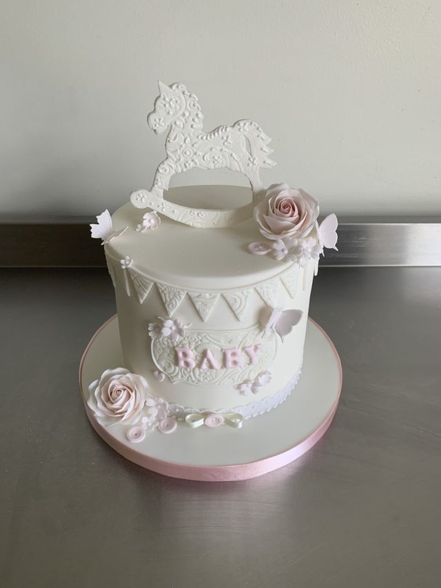 Customized cakes | Happy Cake Studio | Page 2
