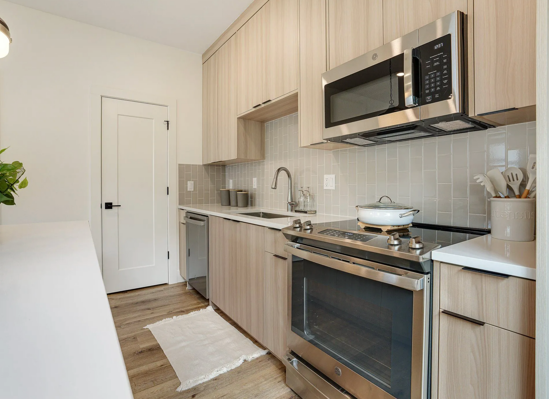 pro-tech woodworking custom KITCHEN CABINETS in Portland