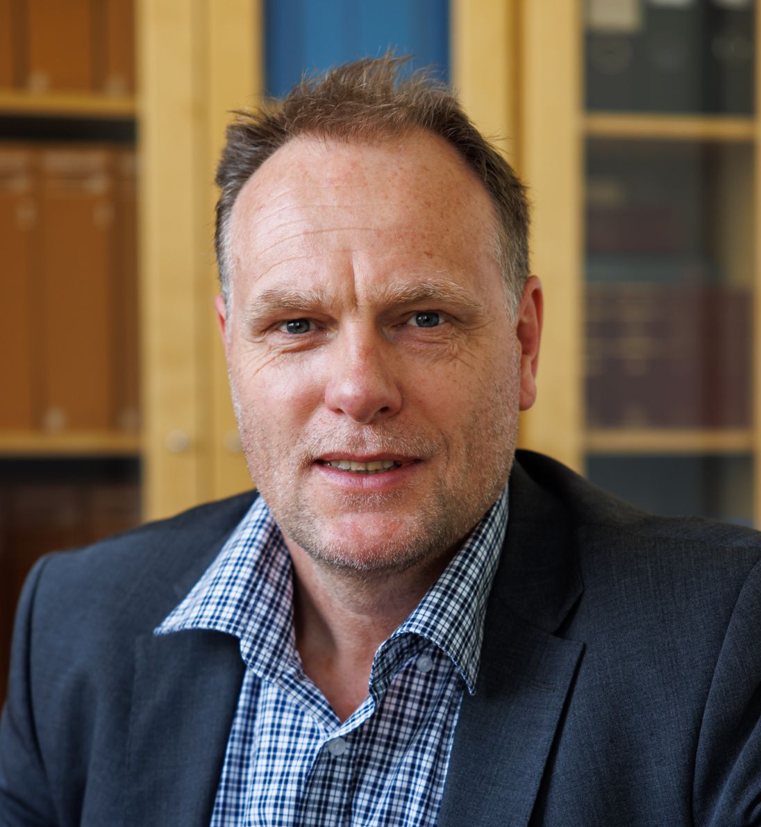 Lex de Vries
Gerechtsdeurwaarder