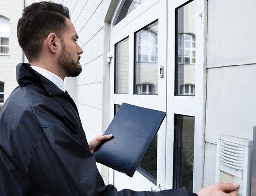 Betekening Van Een Brief Door De Deurwaarder