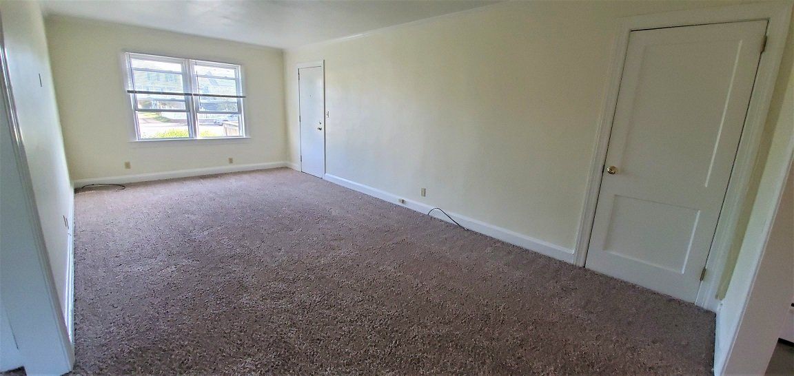 Inlet apartment living room