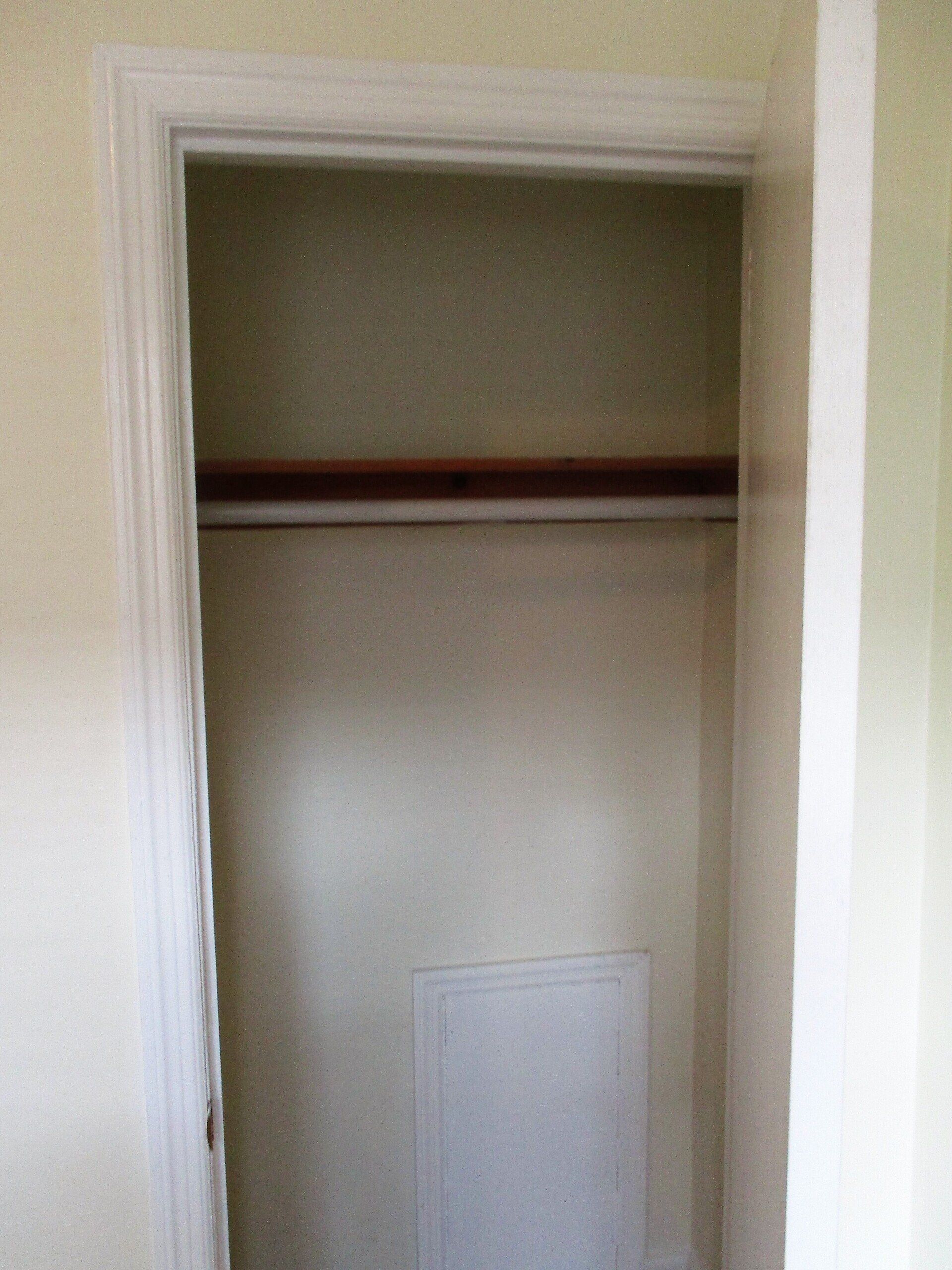 Kingston Landing closet 2