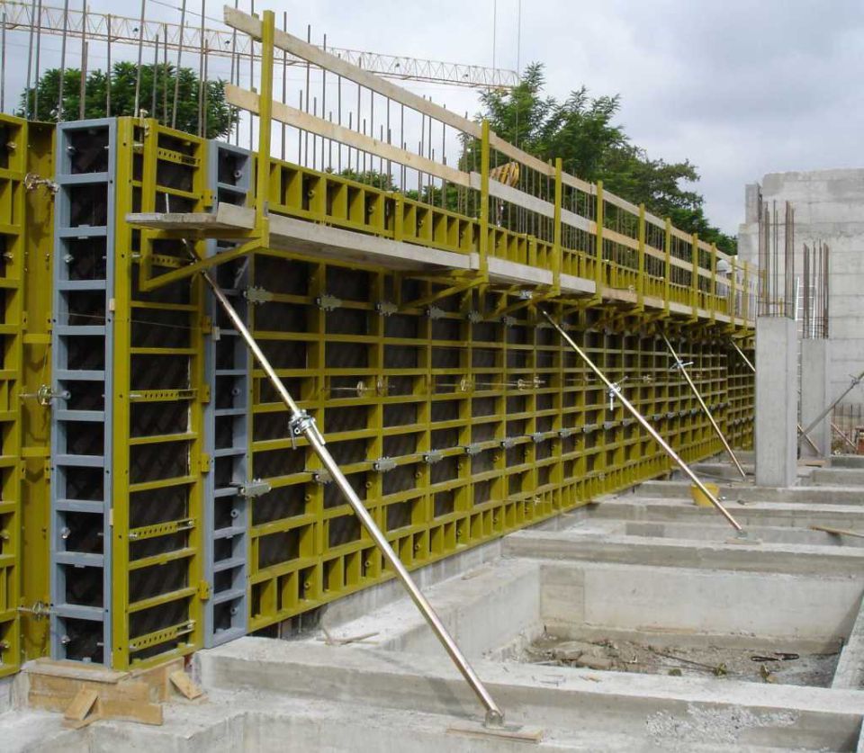 Struttura esterna in legno