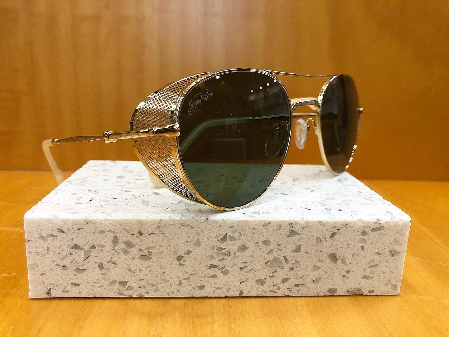 montatura occhiali da sole firmata