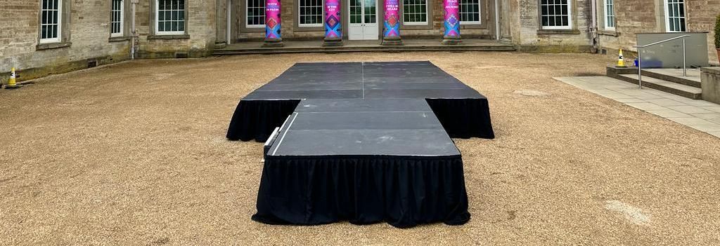 A modular stage at a Manor House