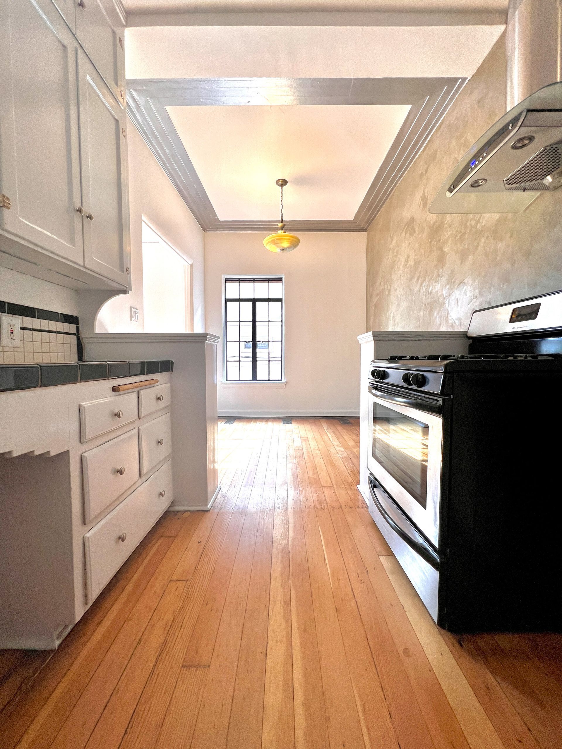 Chateau Duval - Image 18