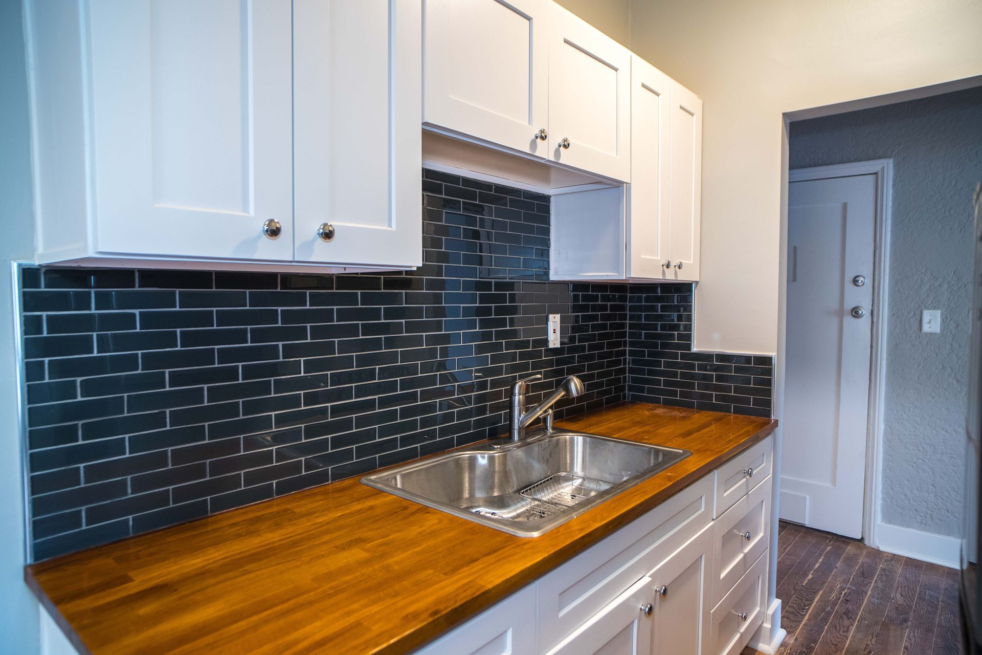 Kenmore Arms - Image 6