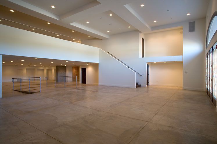 Santa Monica Lofts - Image 2