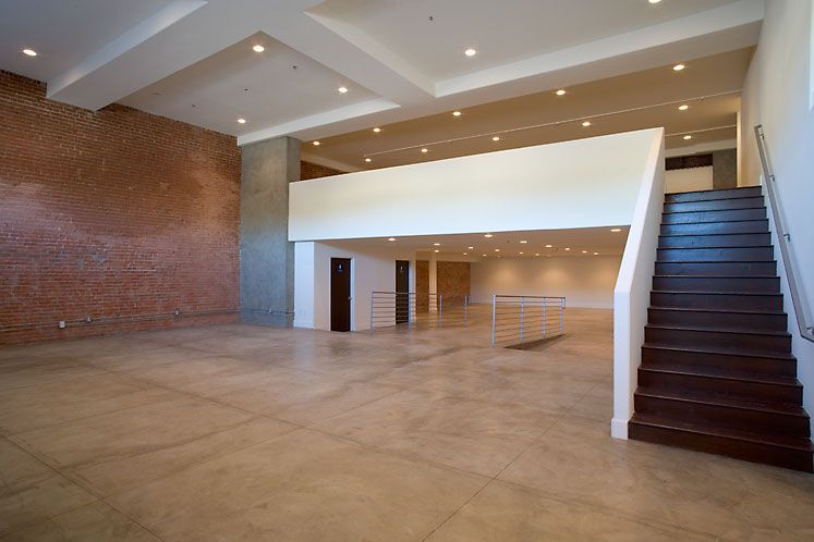 Santa Monica Lofts - Image 3