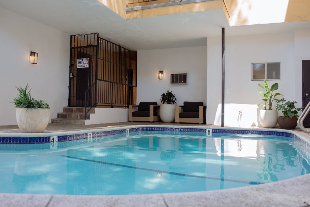 Classic Hollywood Pool