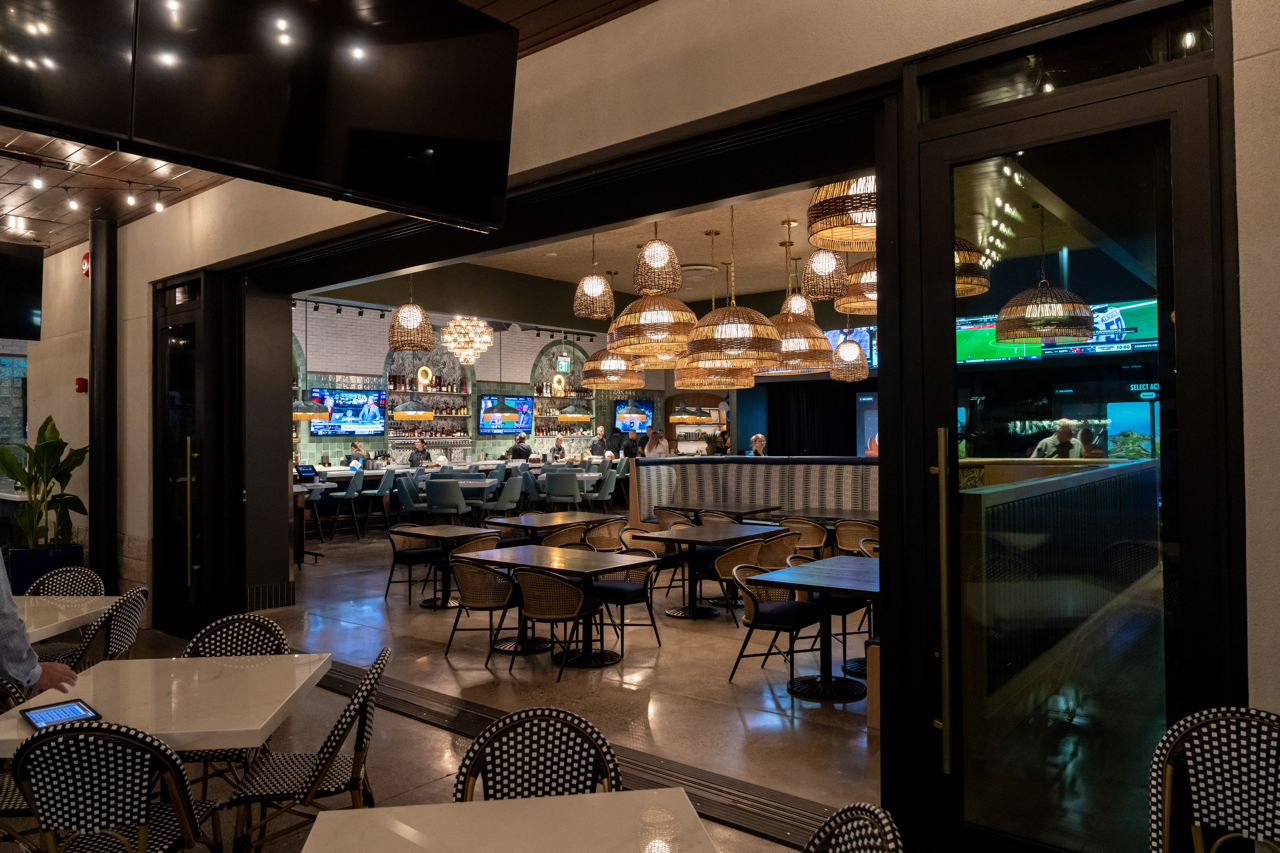 Wood-fired pizza at Trevor’s Liquor Paradise Valley Restaurant