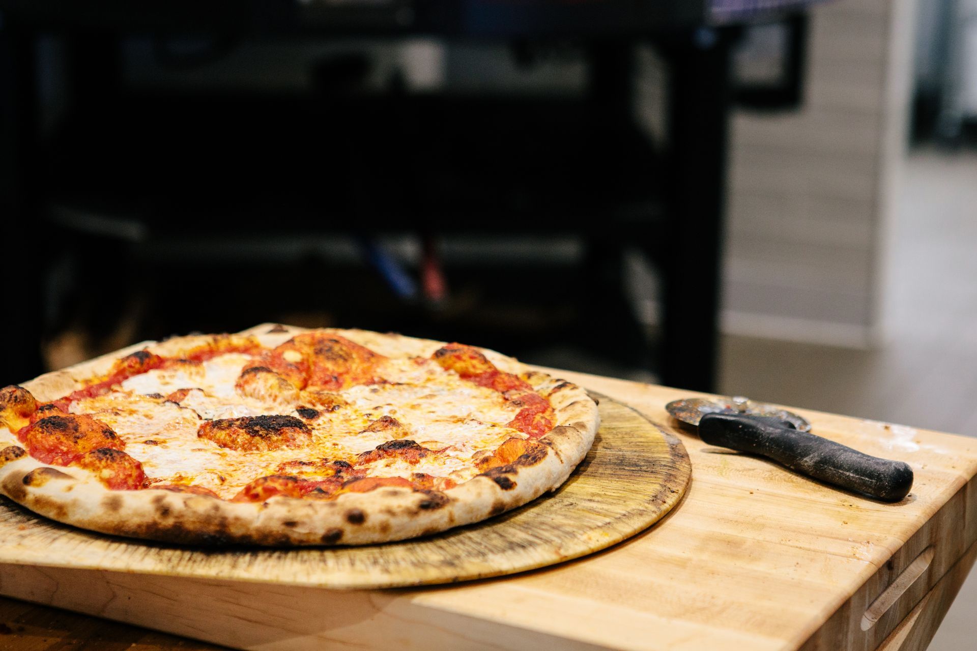 pizza rate 8.3 by Dave Portnoy and barstool sports