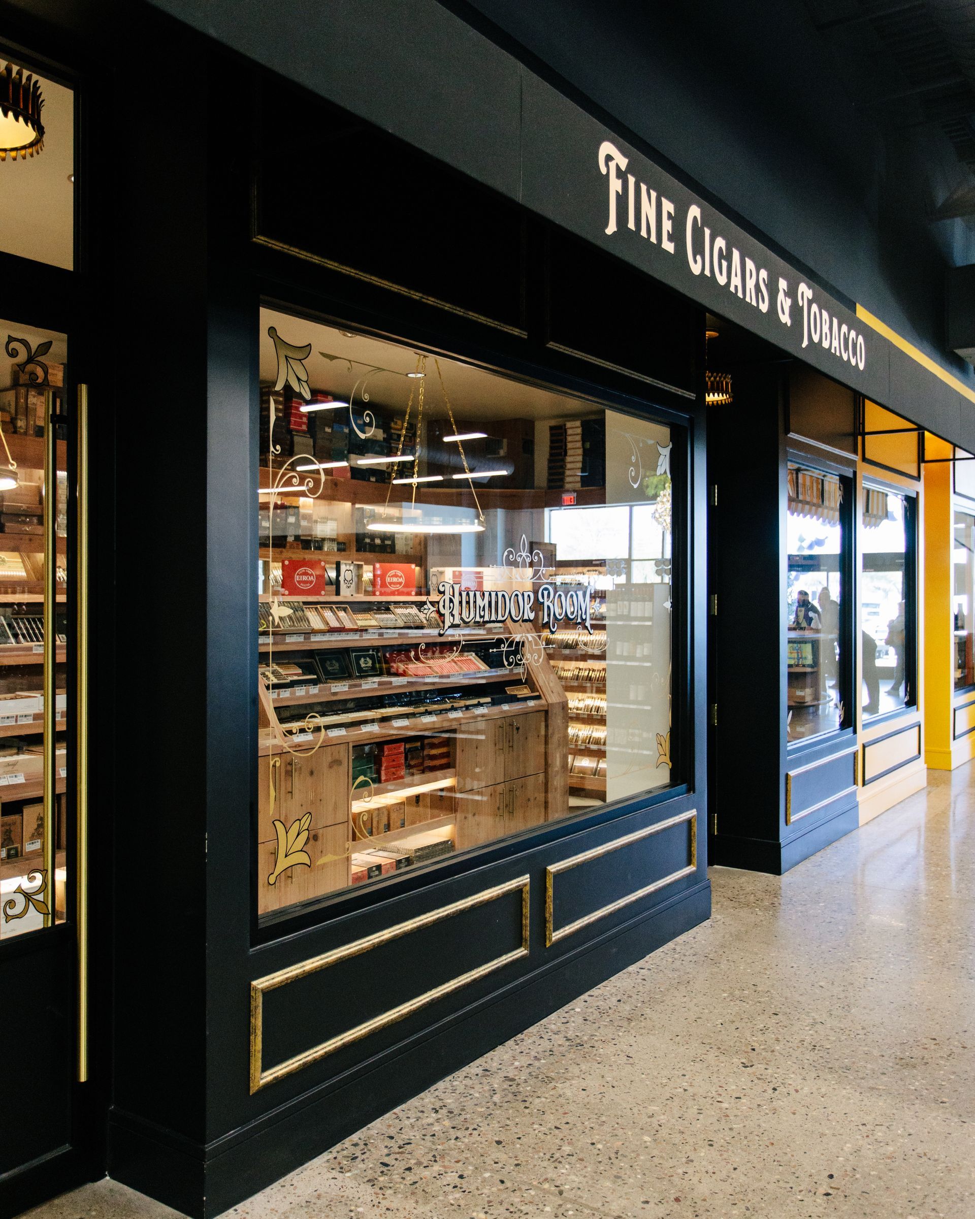 Best humidor Scottsdale Arizona Trevor's liquor