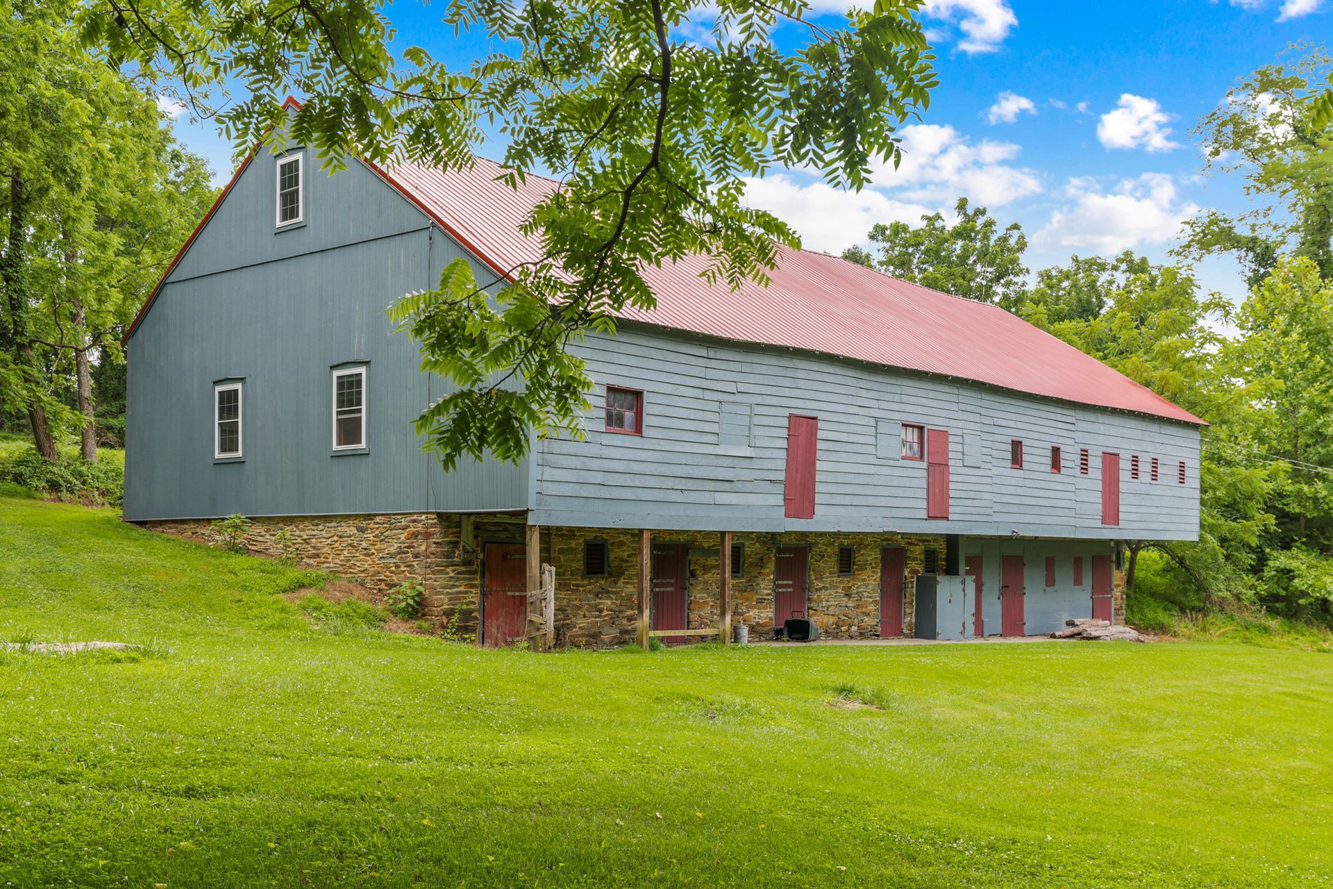 Old barn in York, PA. Craig Westerman HDR Photo Shoot