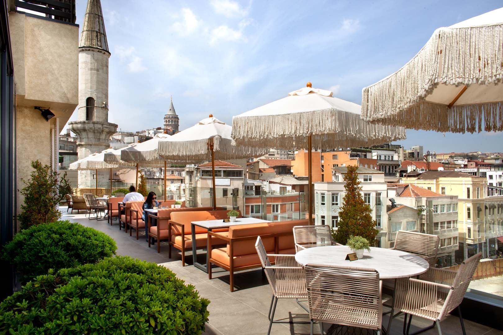 The Wings Hotel Istanbul, terrace vşew