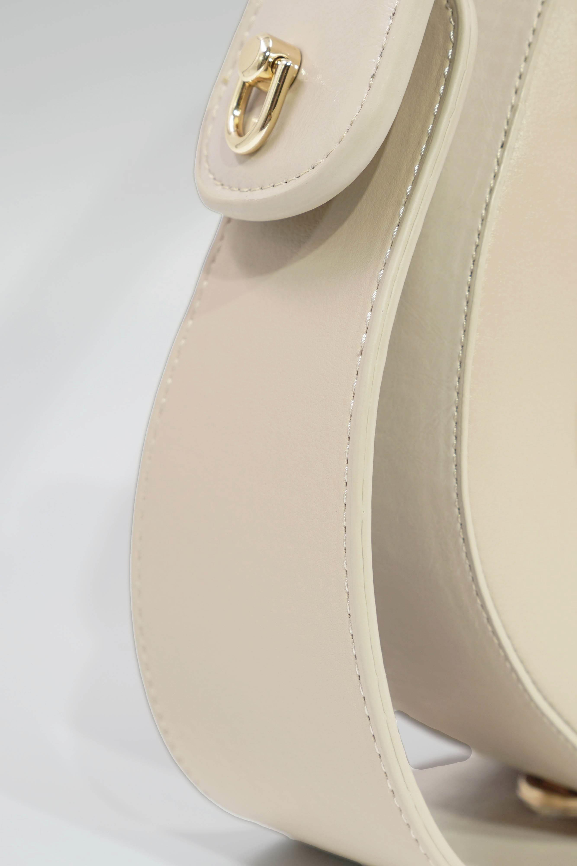 Zaria Exclusieve Dames Schoudertas – Uniek Designer - Model in crème tint Luxe Statement Tas