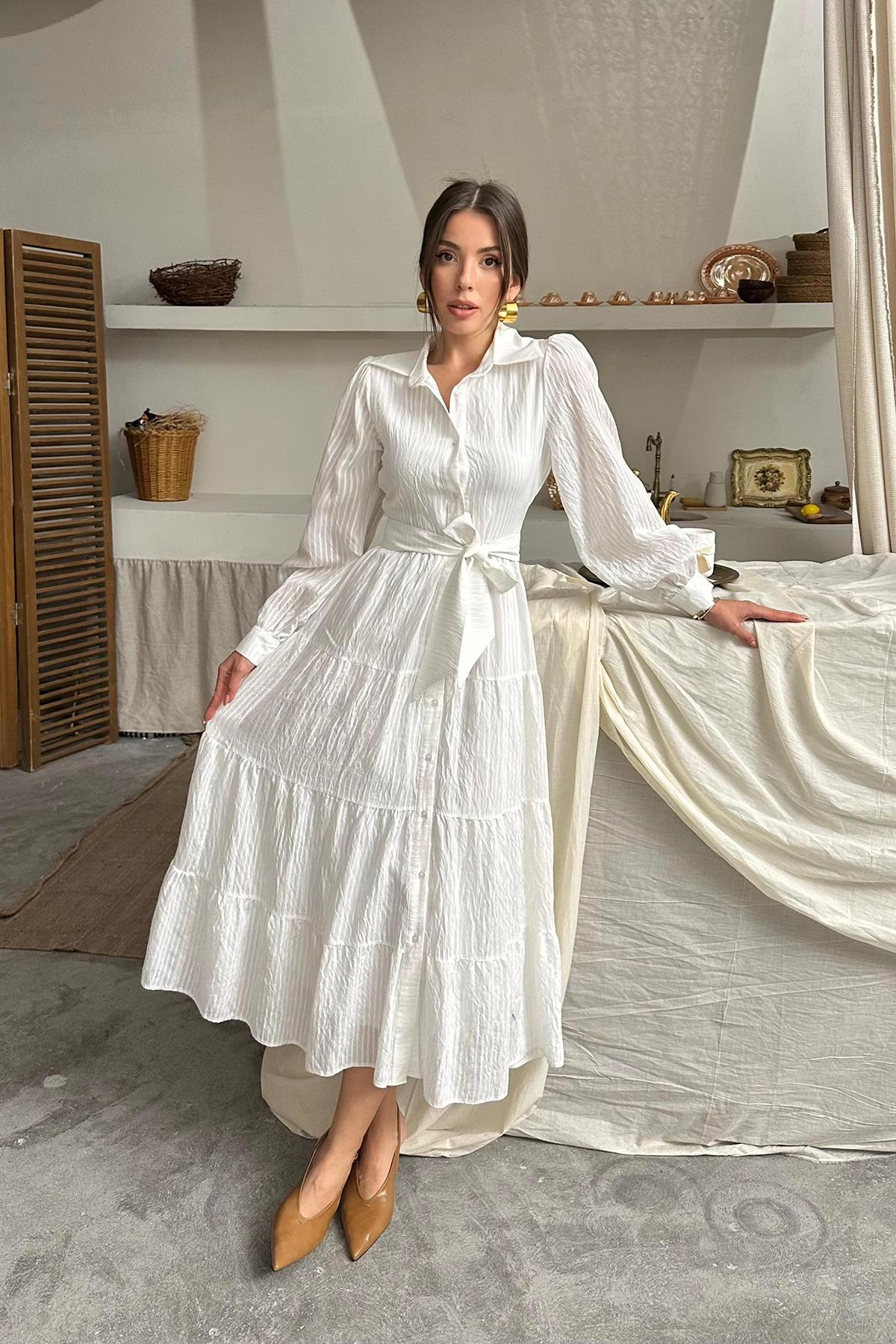 Dames Elegante A-lijn Witte Boho Chic Maxi Jurk met Strikceintuur