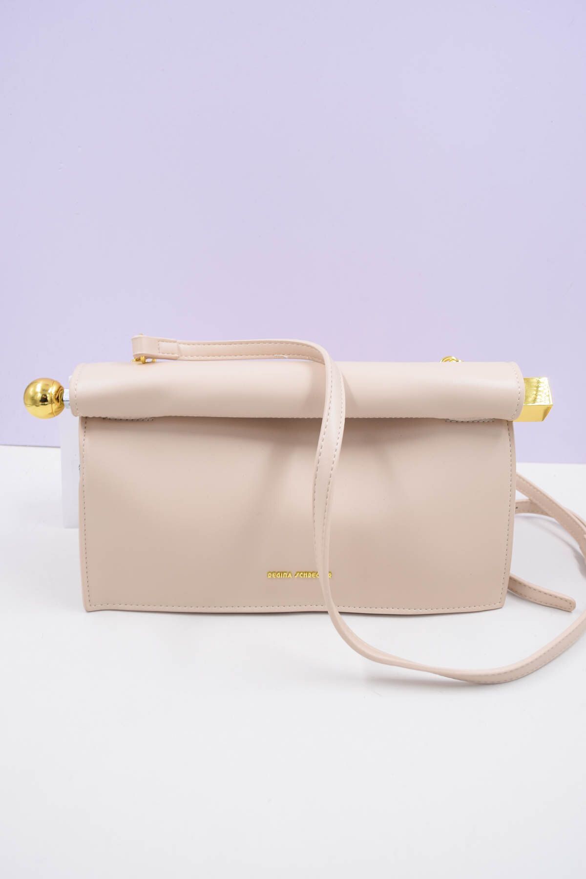 Italiaanse Luxe Dames Schoudertas Ocre Kunstleer met Magnetische Sluiting