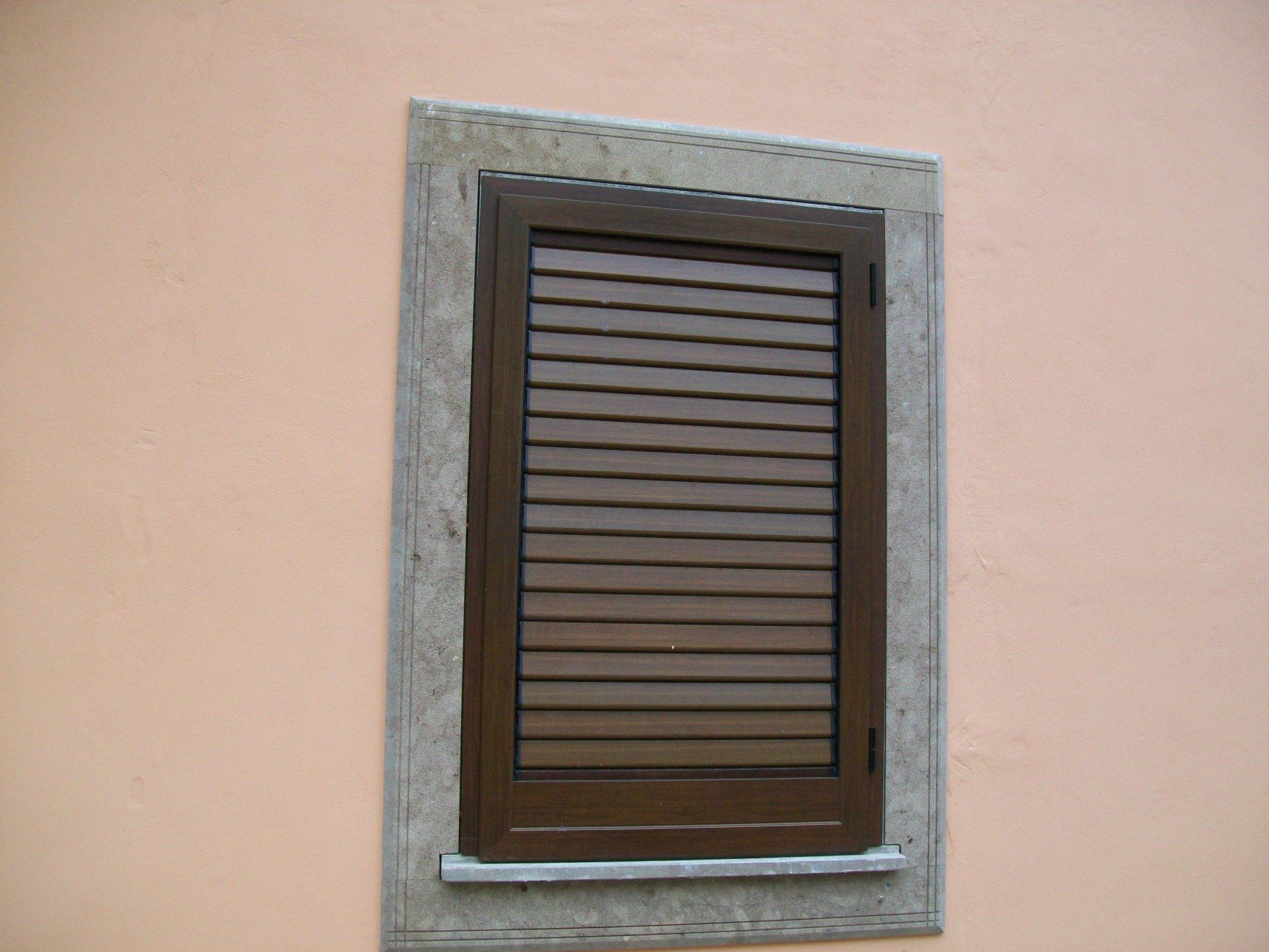 Cornici in pietra