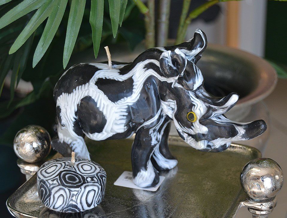 【SWAZI CANDLES】HANDMADE ARTCRAFT CANDLE 史瓦帝尼 手工藝術蠟燭 - 犀牛(中)