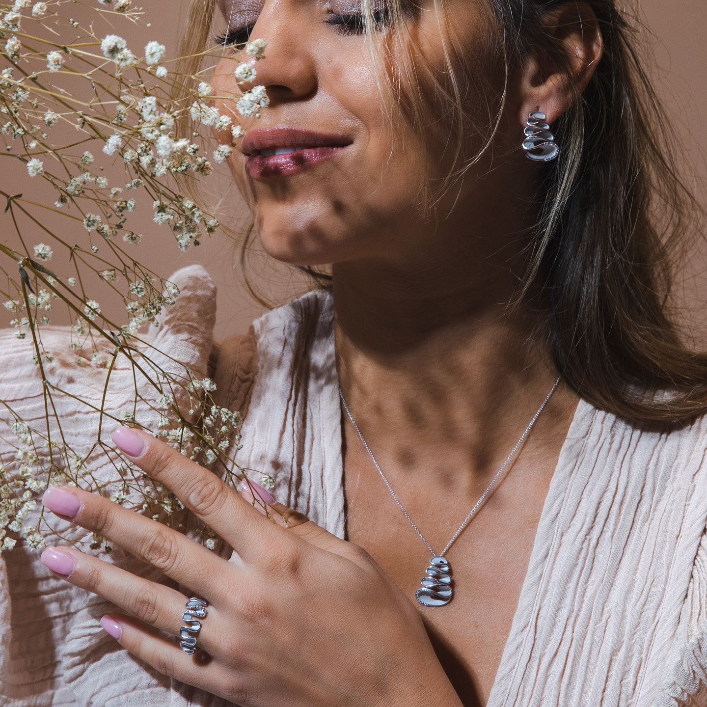 BOLINA ein wunderschöner Ring - unvergessliche Schönheit.