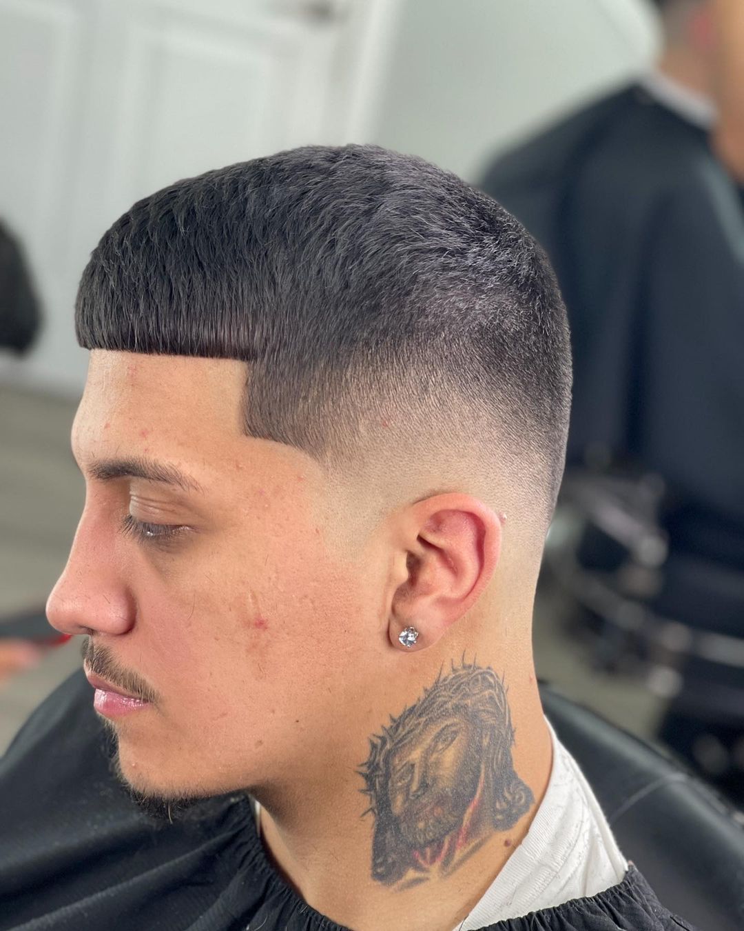 South Elgin Best Gentlemen's Barber Lounge