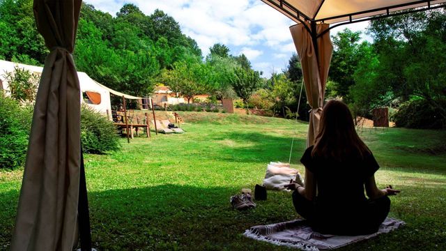 Nature and relaxation await you at Glamping Pian delle Ginestre