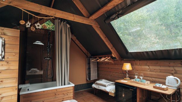 Photo Gallery of the Pian delle Ginestre Glamp