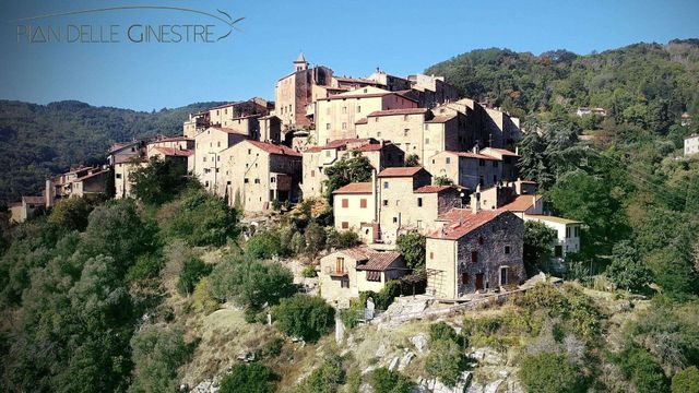 Nature and relaxation await you at Glamping Pian delle Ginestre