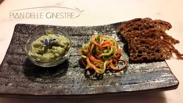 Homemade sauces from Ilaria's Kitchen - Glamping in Sassetta