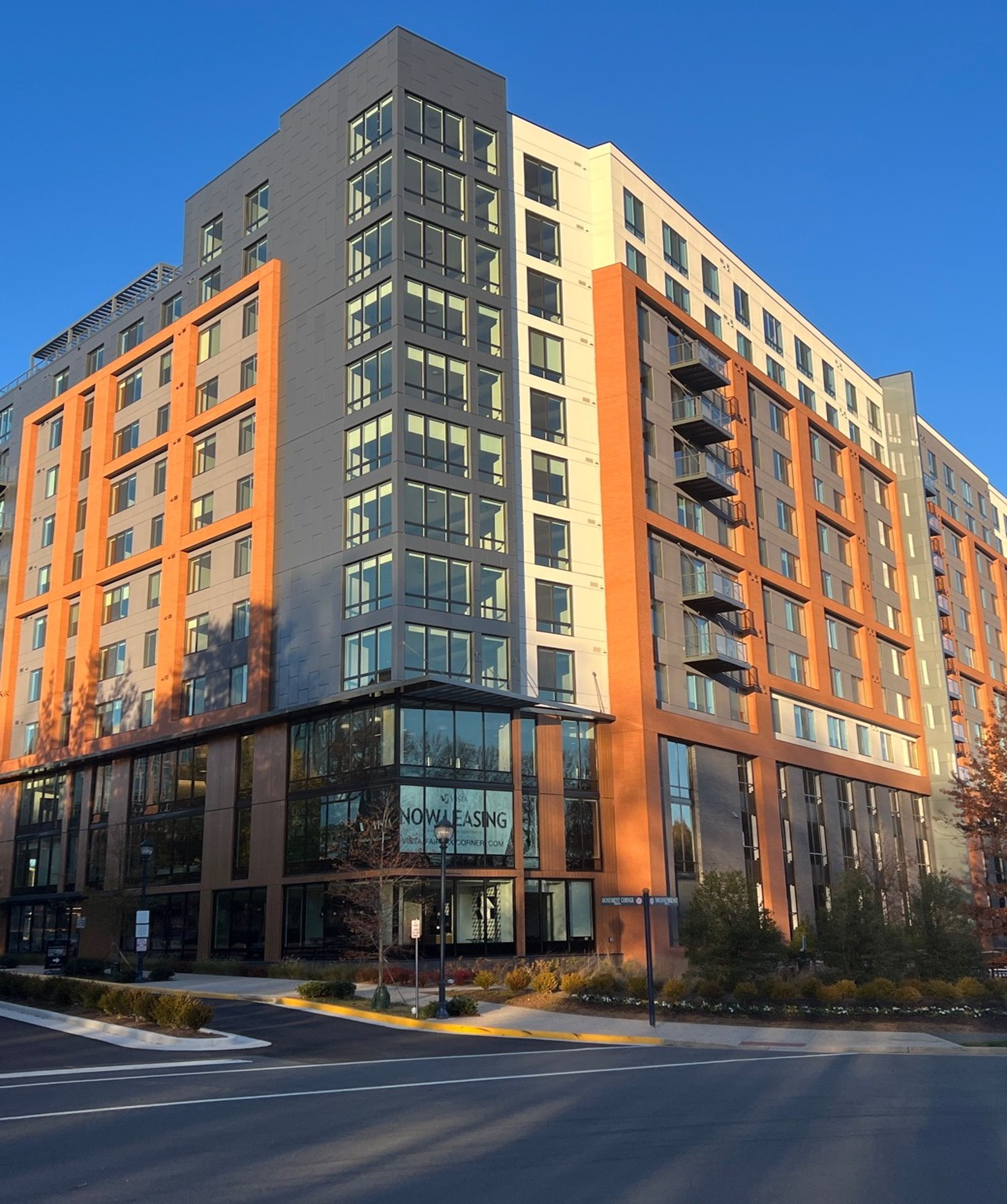 Exterior prefabricated balcony glass guardrails.