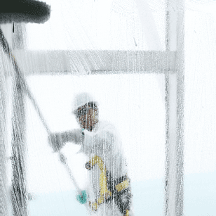 Window cleaning expert