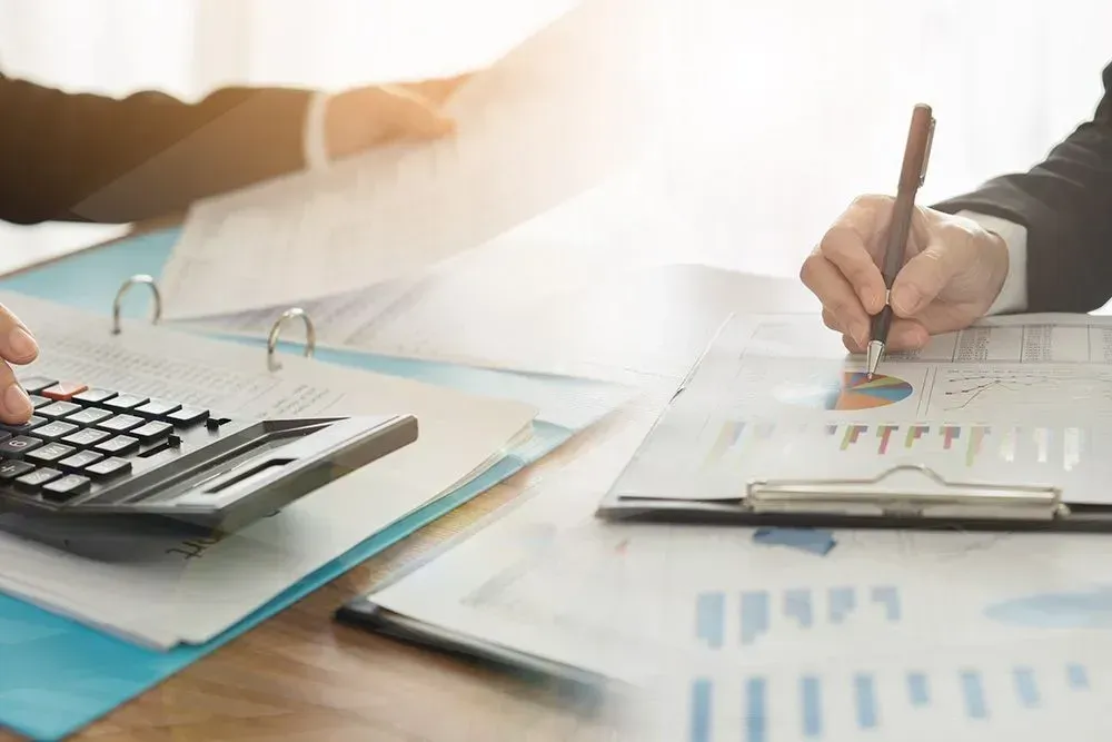 AD CONTADORES PÚBLICOS