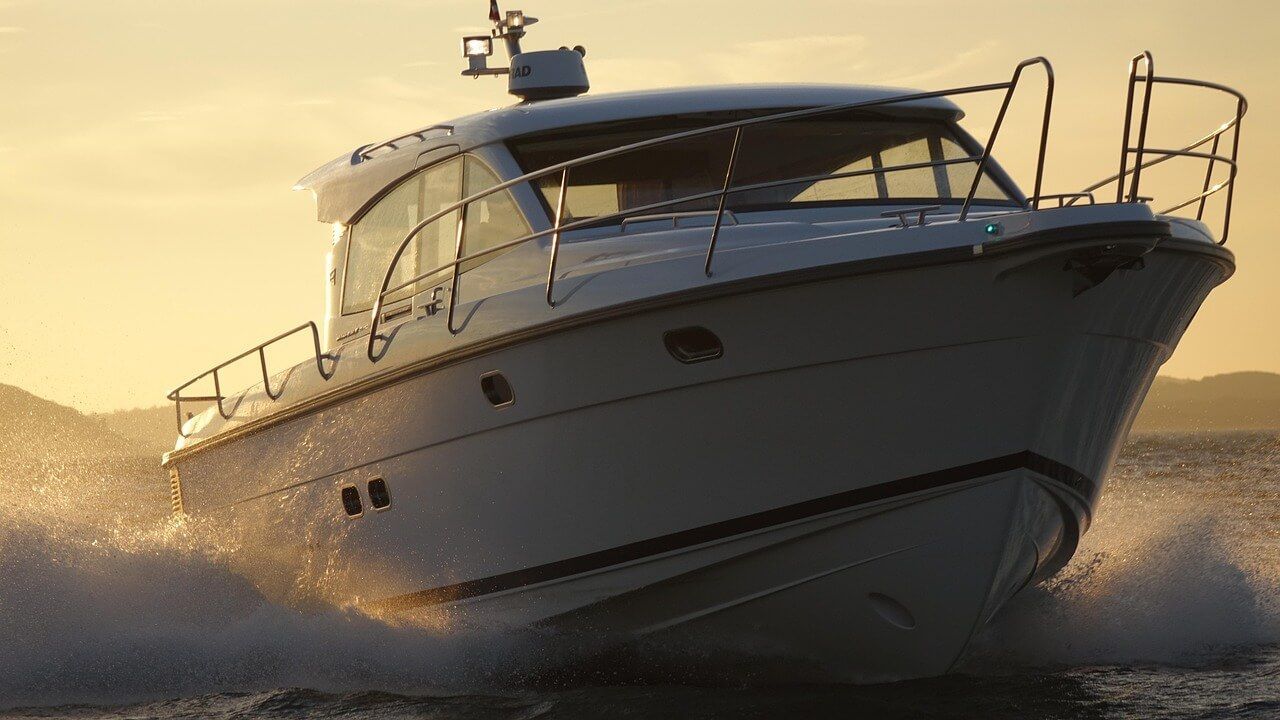 detailing and ceramic coating for boats