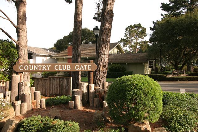 country club gate condos
