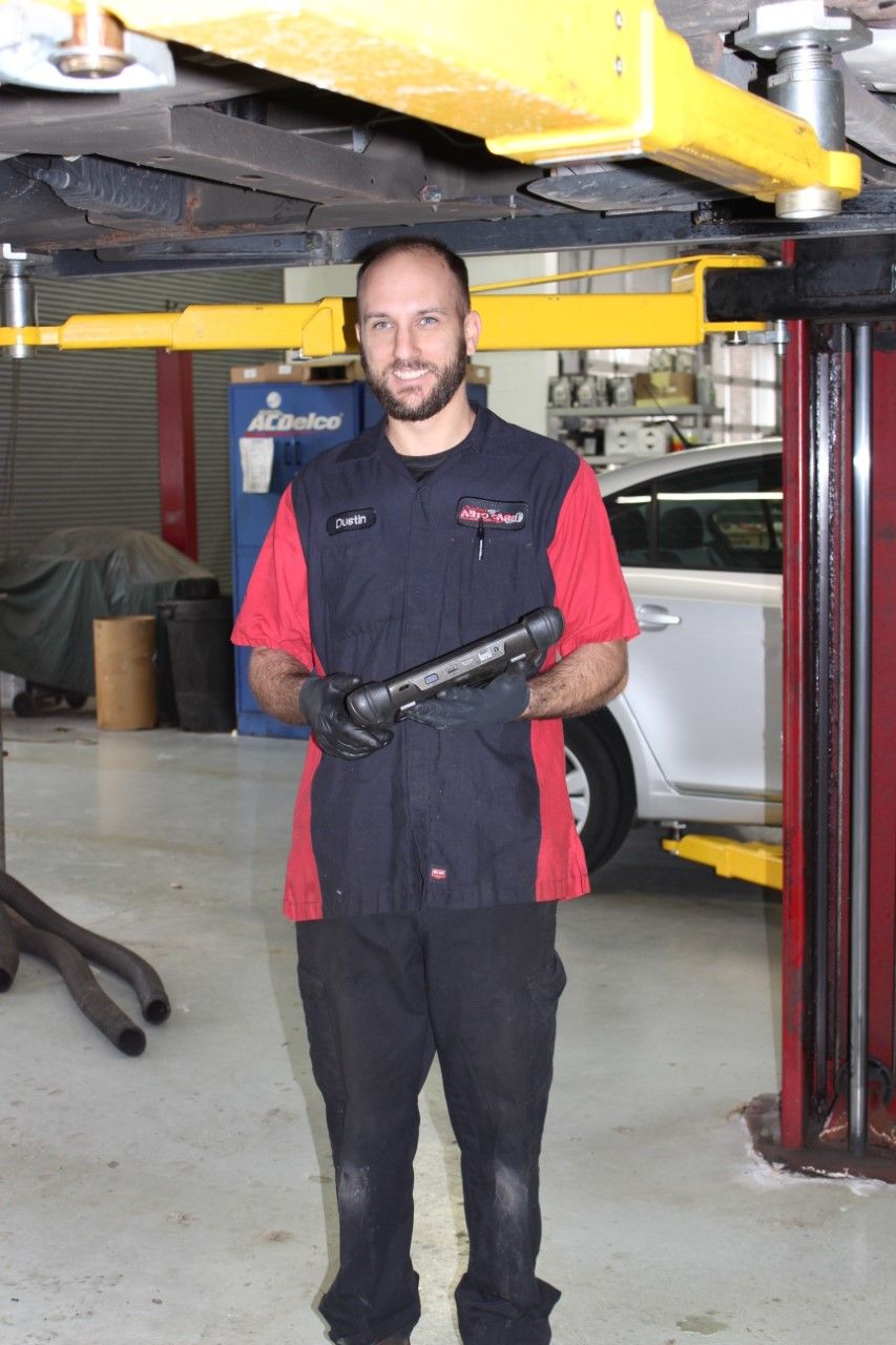 Dustin, Technician - Olmsted Auto Care