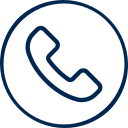 סמארטפון עם שתי בועות דיבור המציינות שליחת הודעות טקסט.