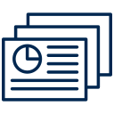 מסמכים מוערמים; המסמך העליון כולל תרשים עוגה.