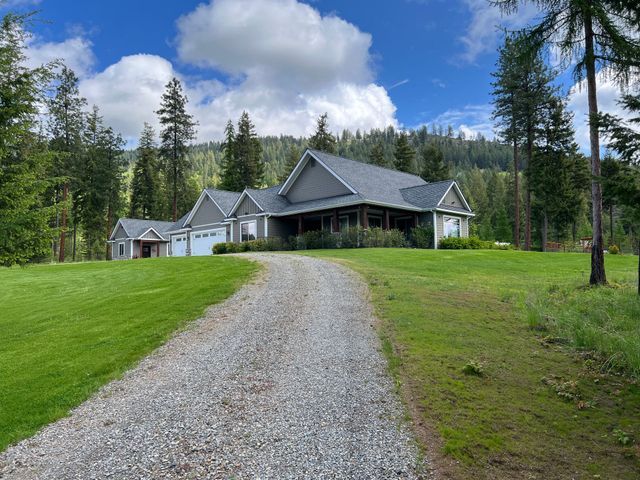 Kathiy ページ REDUCED - 1540 Katka Rd, Bonners Ferry, ID 83805