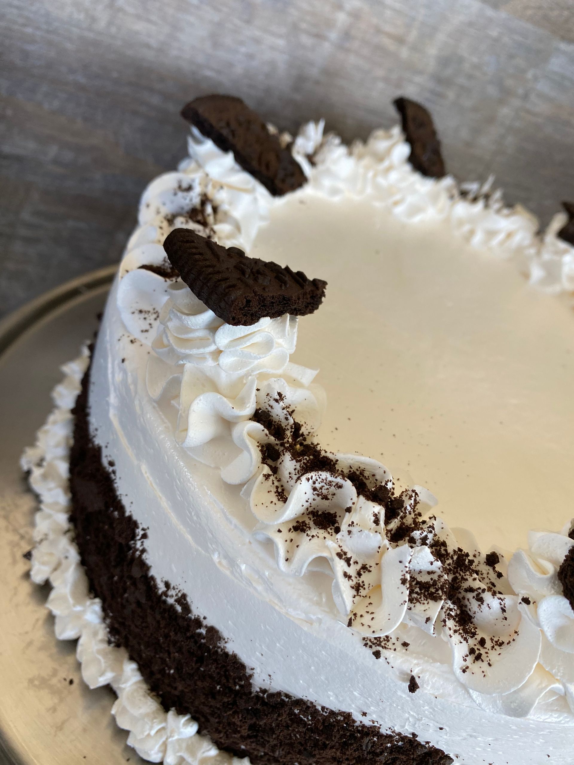 Large Milky and Cookies — Hinckley, OH — Z's Cream & Bean