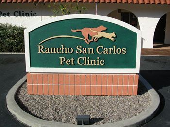 A sign for the rancho san carlos pet clinic