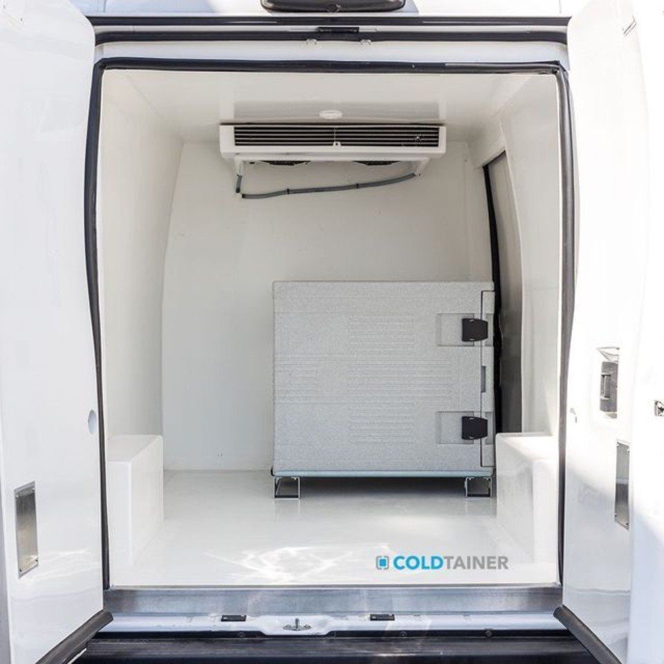 veicolo commerciale frigo