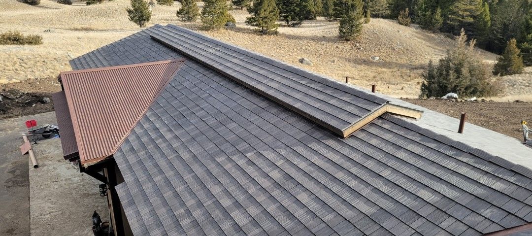 KINGS COMMERCIAL ROOFING LLC -davinci shake - corrugated metal roofing - custom roofing