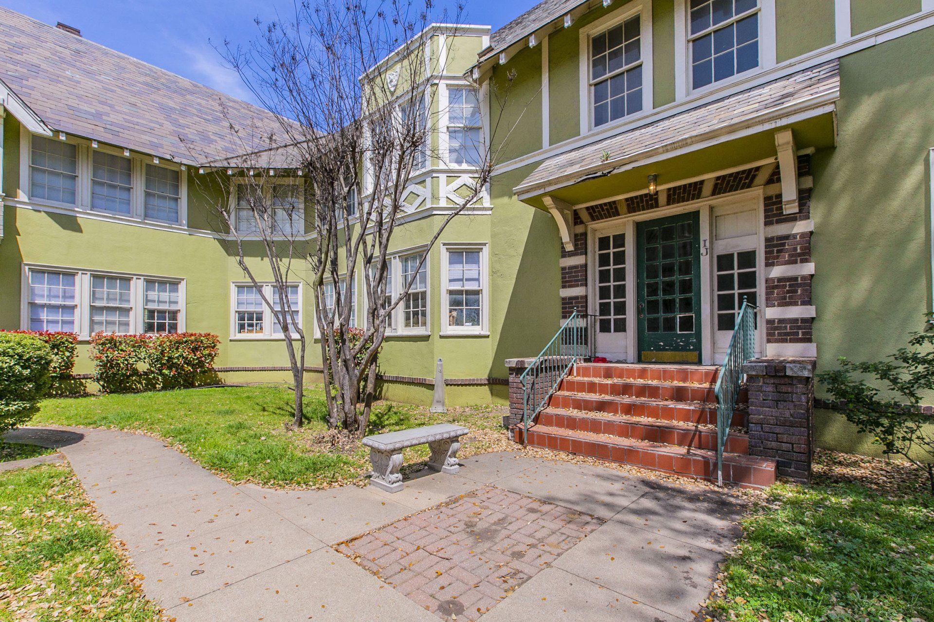 Carriage House Photo Gallery