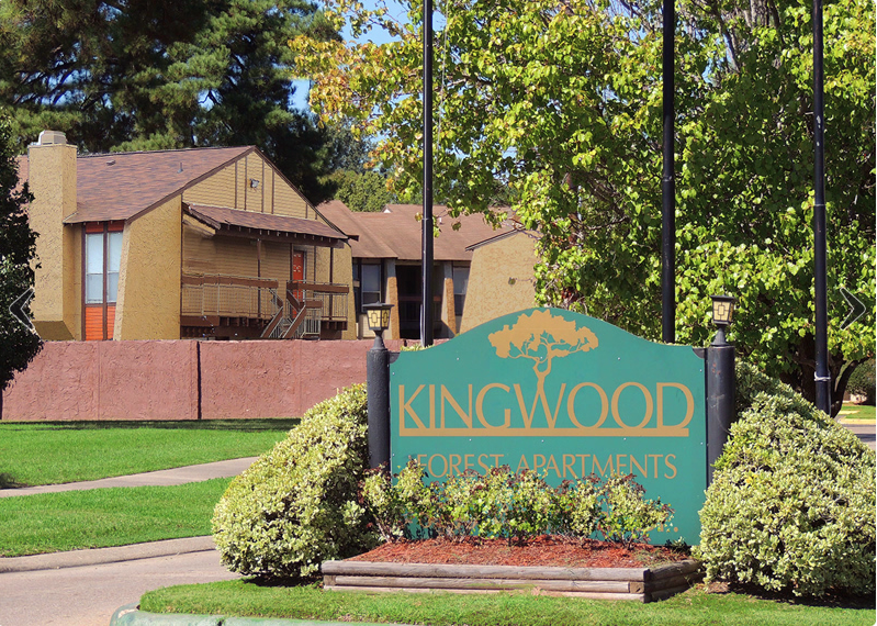 Kingwood Forest Apartments signage