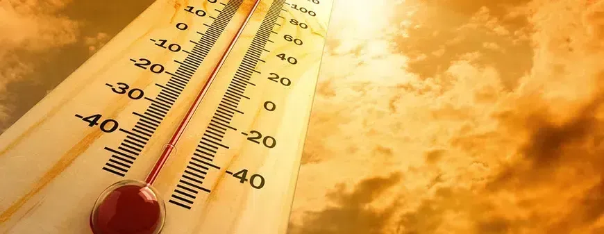 A thermometer is showing a temperature of 40 degrees celsius.