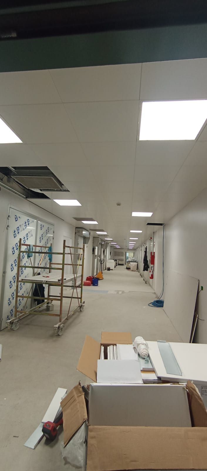 lavori edili su cabine sterili