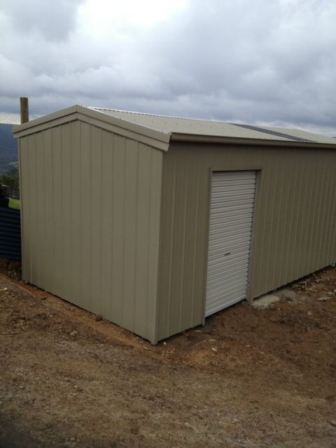 A Dirty White Shed - Wallan, VIC - Victorian Garages & Barns