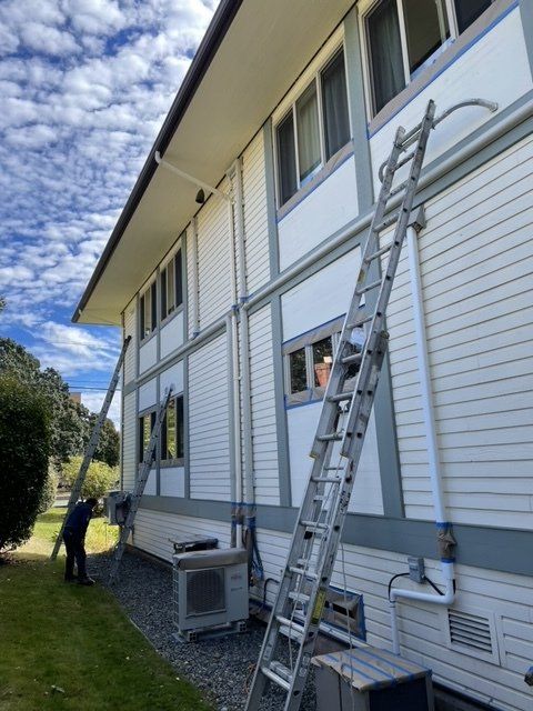exterior painting services with Victoria Painting Co