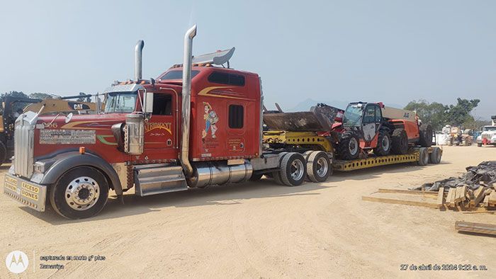 Grúas y Transportes Mak Cancún